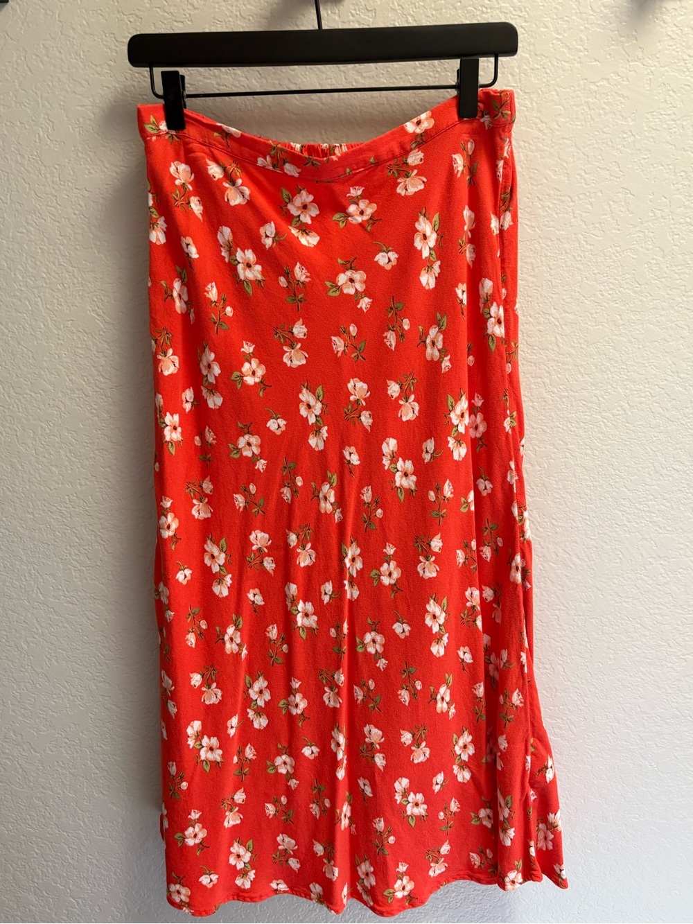 Old Navy Red Floral Maxi Skirt